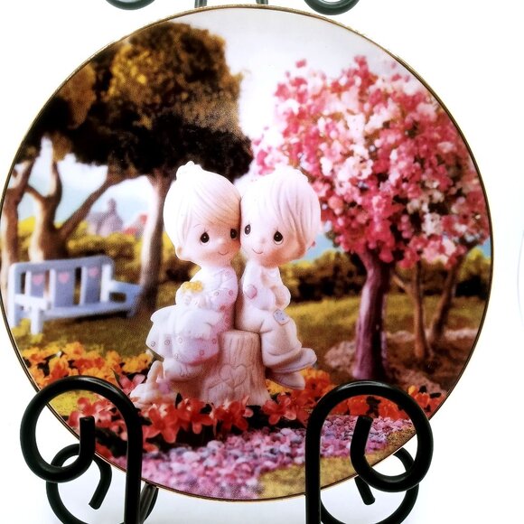 Precious Moments Enesco Classics Plate Collection Sam Butcher Love One Another - Picture 1 of 8